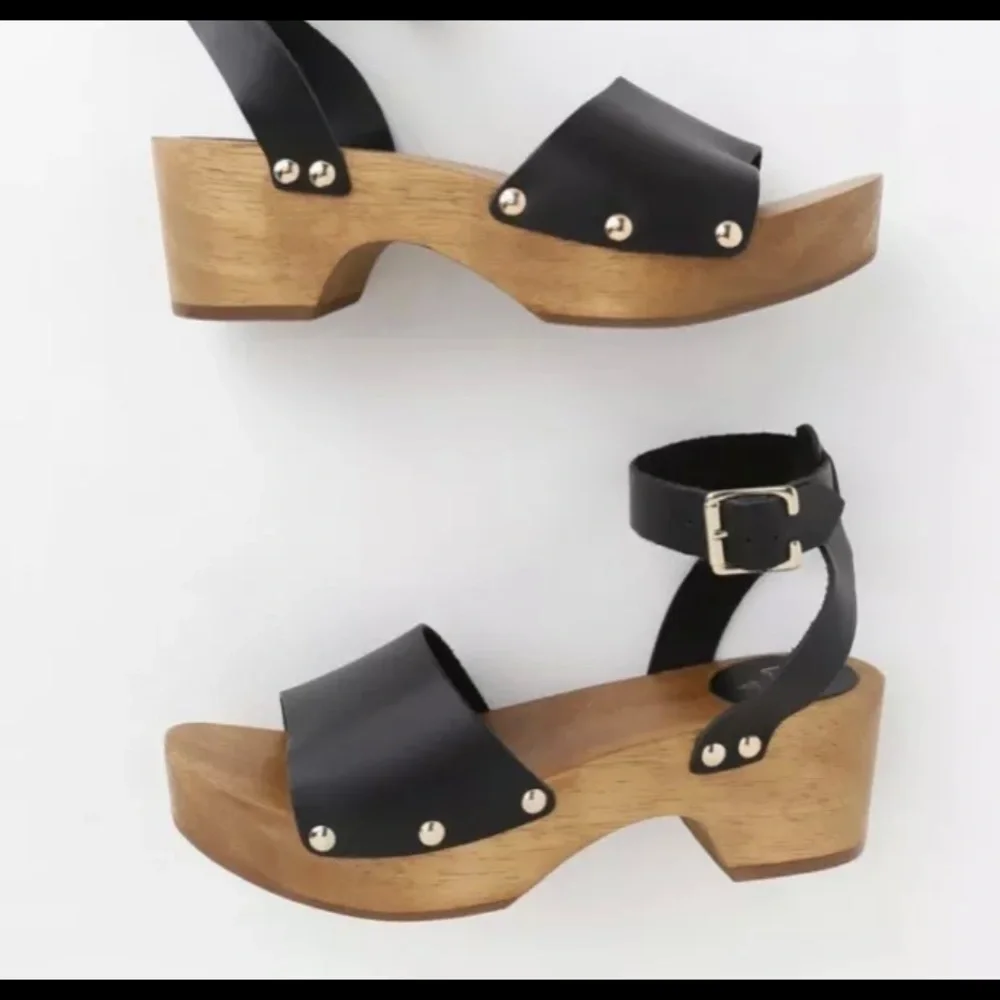 Lulu black ankle wrap clogs size 6.5 - Picture 3 of 4